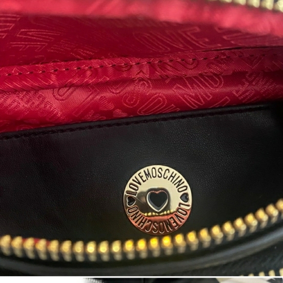 NWT Love Moschino heart chain faux leather belt bag authentic - Picture 8 of 13